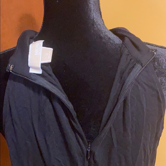 Michael Kors halter top - Picture 3 of 4